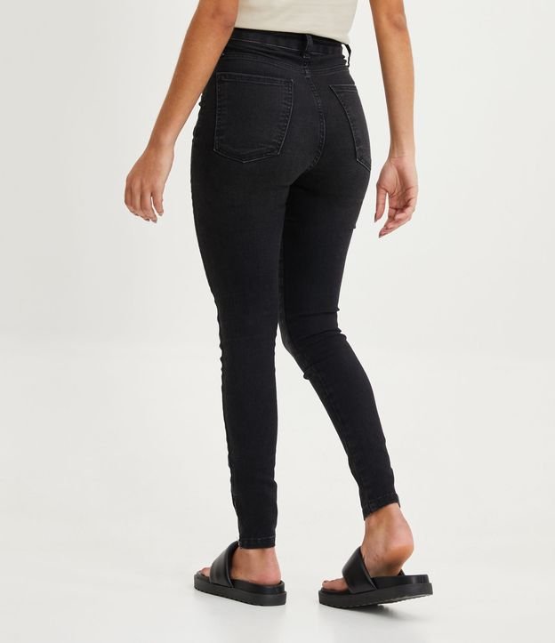 Calça Skinny em Jeans com Passantes Duplos no Cós e Bolsos Preto 3