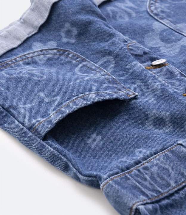 Macacão Curto Infantil em Jeans com Estampa Divertida - Tam 5 a 14 Anos Azul 3