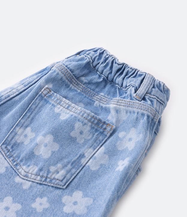 Short Cintura Alta Infantil em Jeans com Estampa de Florzinhas - Tam 5 a 14 Anos Azul 4