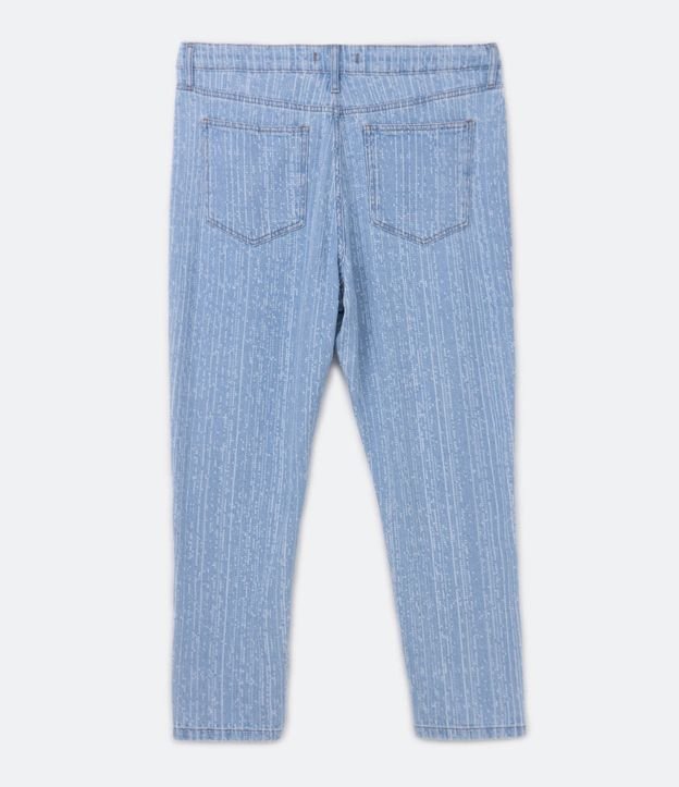 Calça Mom Jeans com Textura Puídos a Laser Curve & Plus Size Azul 7