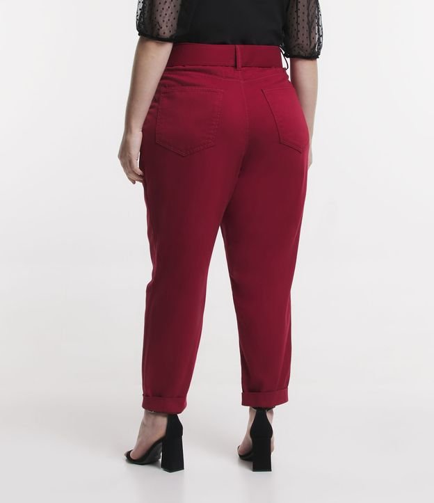Pantalón Mom en Sarga con Cinturón y Hebilla de Corazón Curve & Plus Size Rojo 3