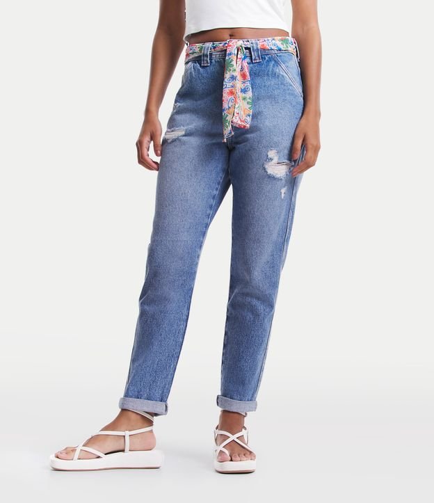 Calça Mom Jeans com Puídos e Bolso Reto Azul 2