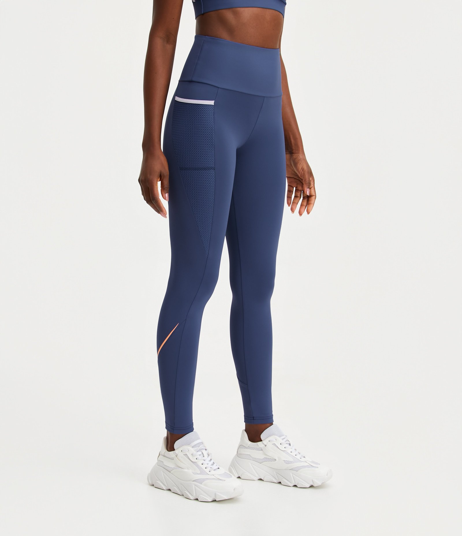 Calça Legging Esportiva em Poliamida com Bolso e Viés Contrastante Azul 3