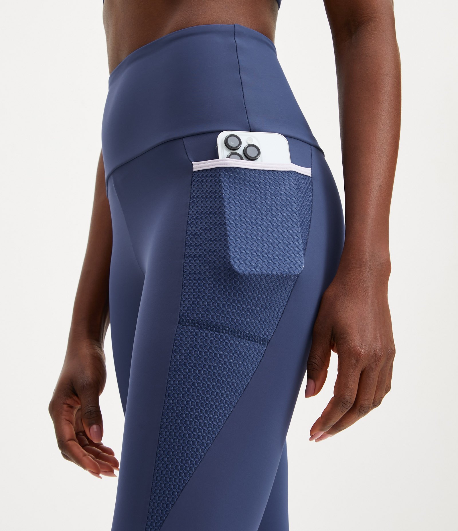 Calça Legging Esportiva em Poliamida com Bolso e Viés Contrastante Azul 6