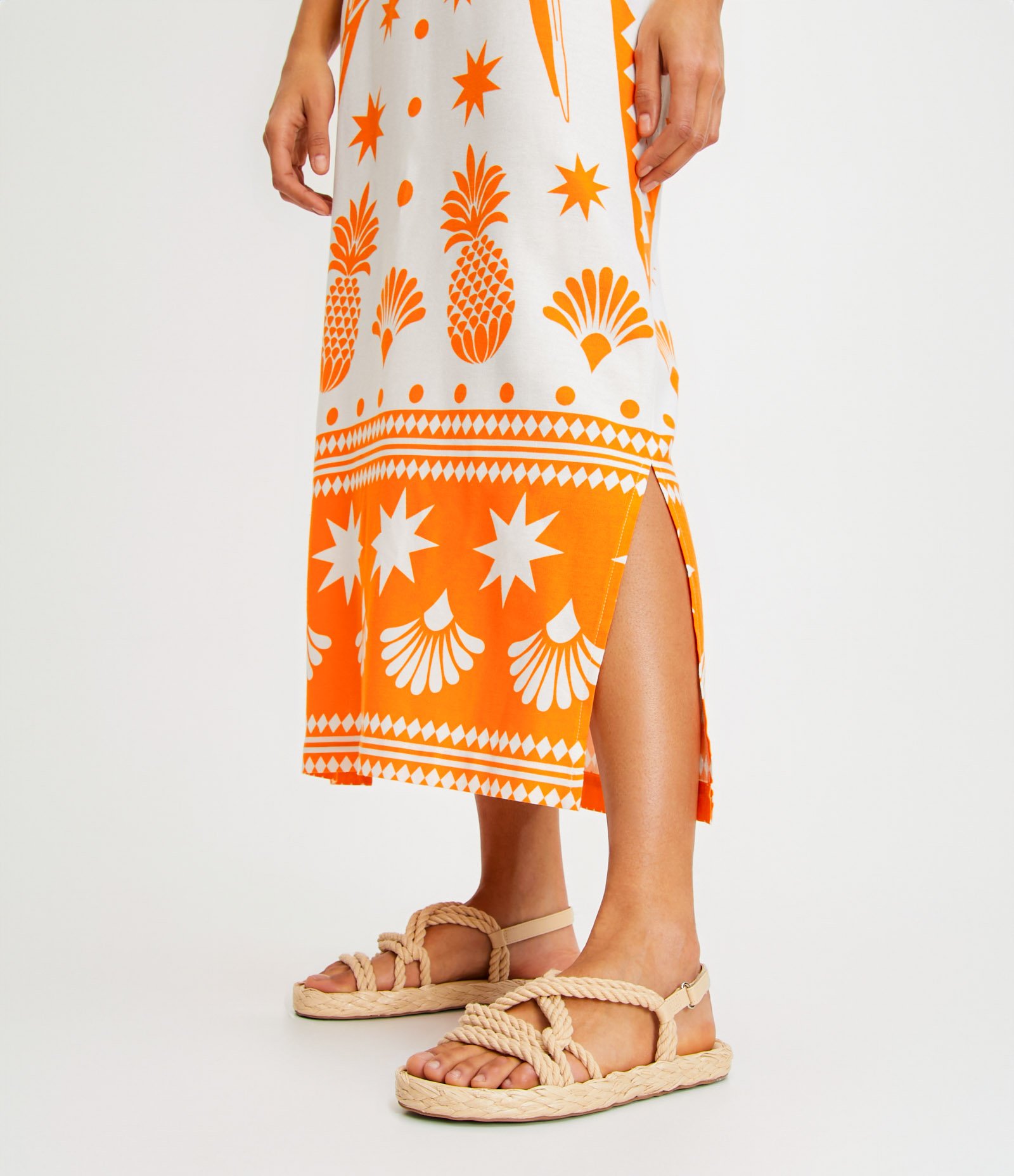 Vestido New Midi de Alça em Linho com Estampa Araras e Abacaxis Laranja 5