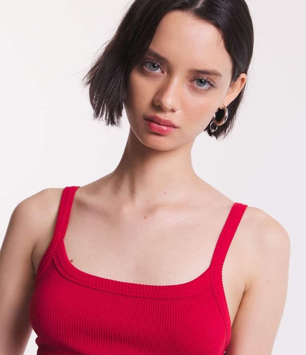 Top de Breteles Finos en Poliamida Texturizada y sin Costura Rojo 4
