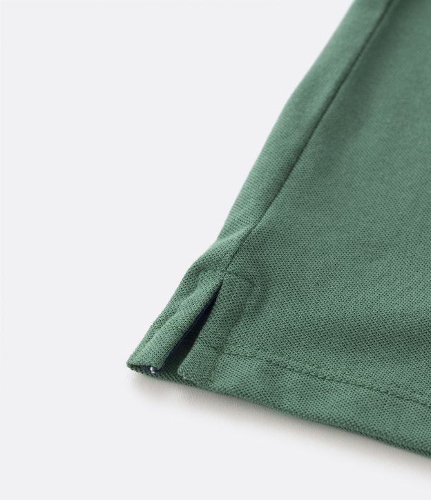 Camiseta Polo Infantil com Bordado e Fenda Lateral- Tam 1 a 5 Anos Verde Bandeira 3