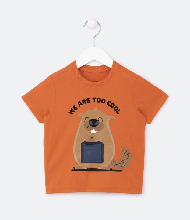 Camiseta Infantil com Estampa Interativa de Castor no Bolsinho - Tam 1 a 5 Anos Laranja 1