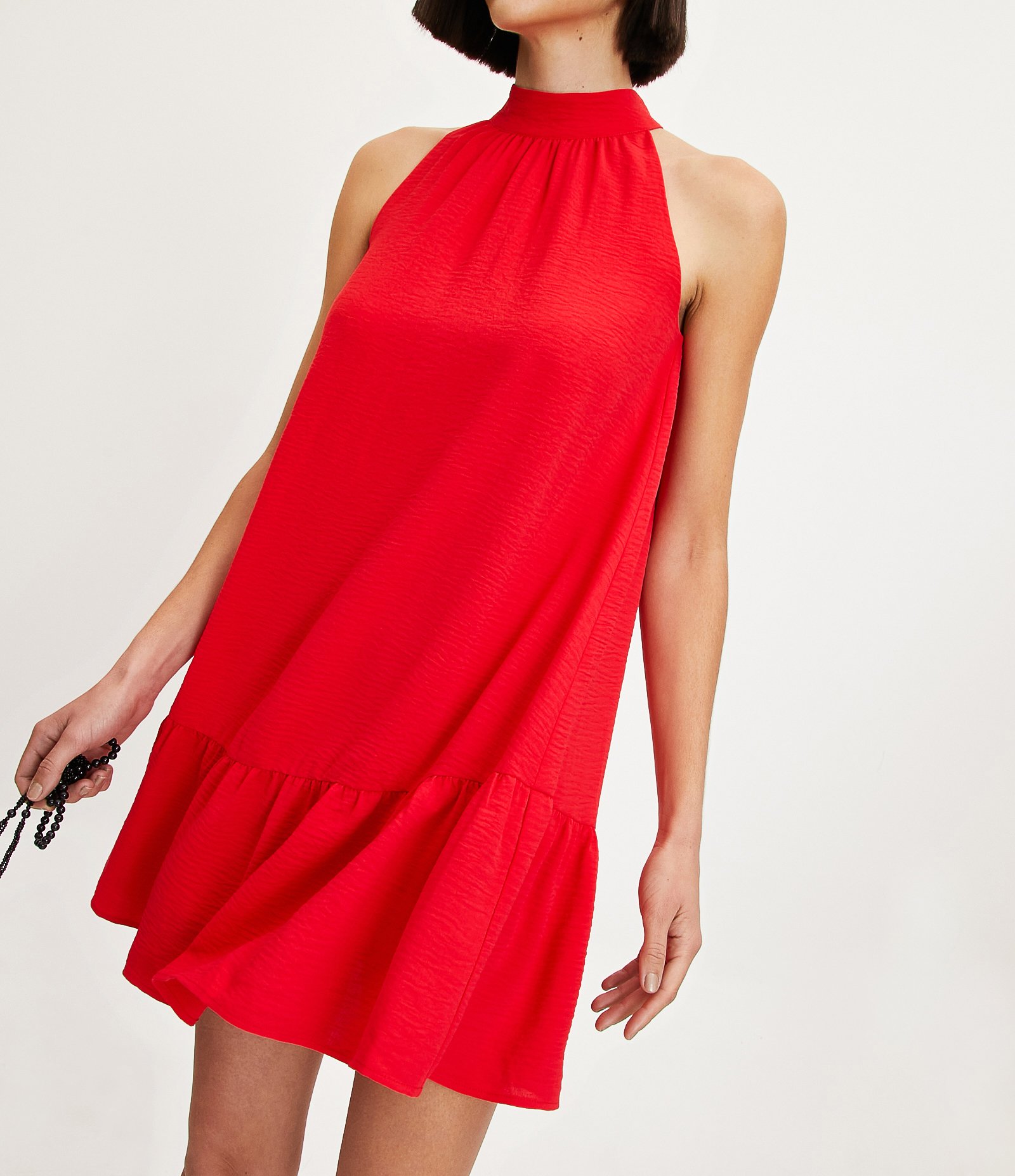 Vestido Airflow Sem Manga com Gola Alta e Franzido 4