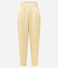 Calça Cenoura Cintura Alta em Cetim com Cós Transpassado com Botões