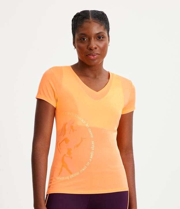 Camiseta Esportiva com Estampa Enjoy Every Chance