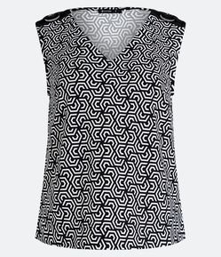 Blusa Sem Manga em Crepe com Argola no Ombro e Estampa Geométrica