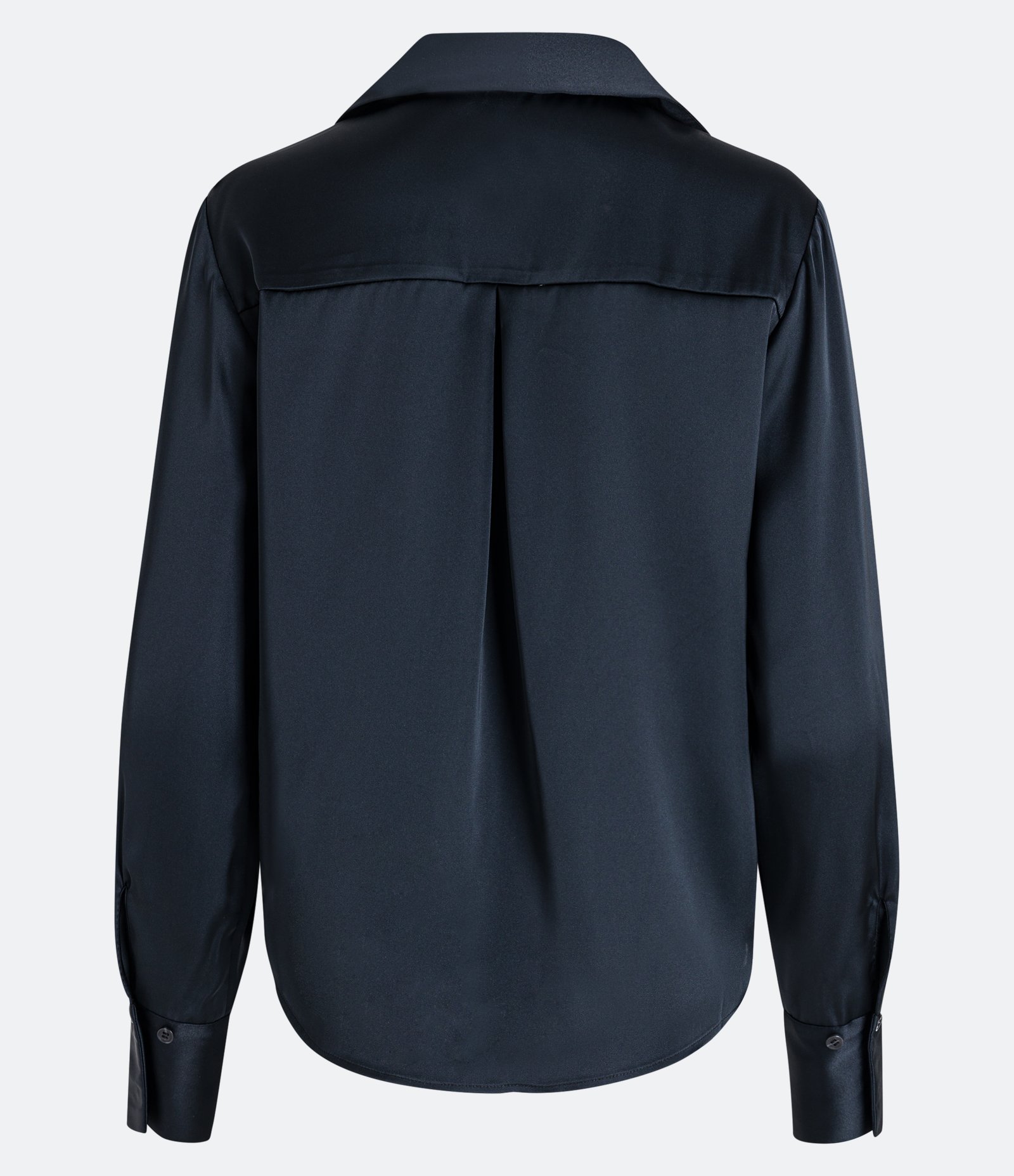 Camisa em Cetim com Recortes e Caimento Leve 6