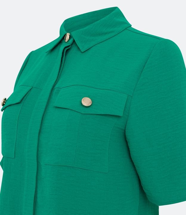 Camisa Texturizada com Bolsos Frontais e Botões Diferenciados Verde 7