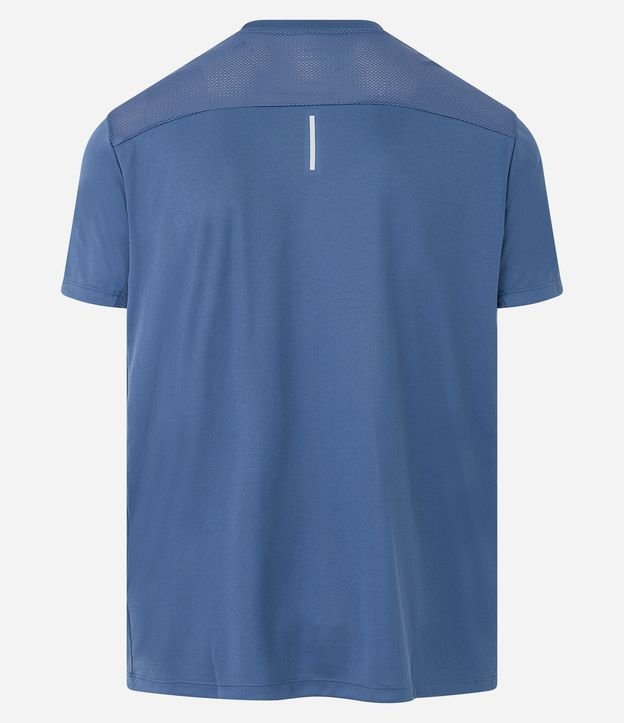 Camiseta Esportiva em Dry Fit com Recortes e Detalhes Refletivos Azul Médio 7