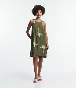 Vestido Curto Sem Manga em Viscolinho com Coqueiros Estampados