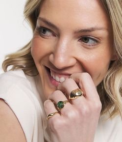 Kit 03 Anéis em Metal com Diferentes Detalhes