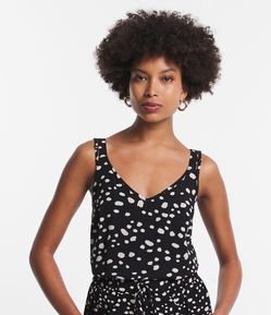 Blusa Sem Manga em Viscose com Poás Diferenciados Estampados