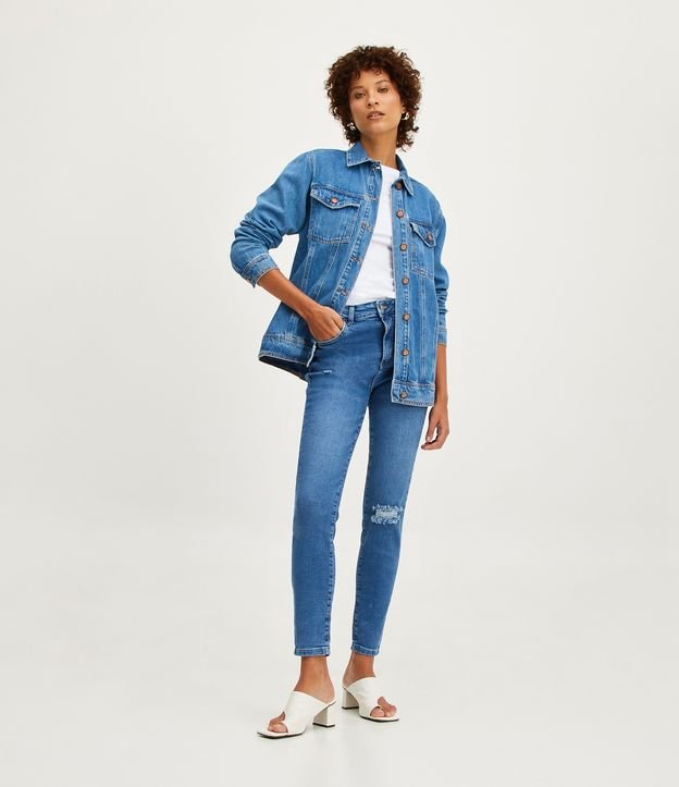 Calça Skinny Jeans com Elastano e Puídos - Cor: Azul - Tamanho: 38