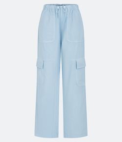 Calça Parachute em Sarja com Puxadores no Cós  e Bolso Cargo