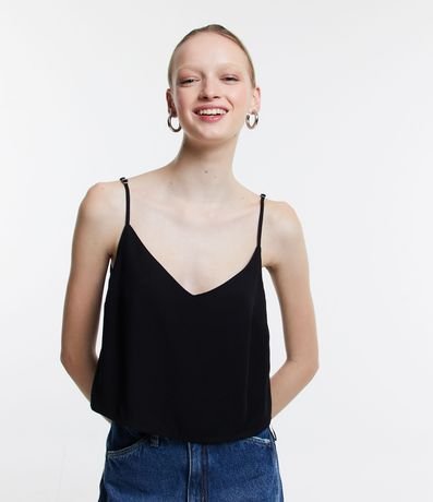 Blusa de Alças em Viscose e com Decote V Menor preço em Blusa de Alças em Viscose e com Decote V