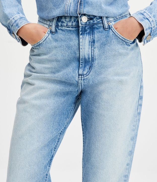 Calça Bootcut Jeans com Barra Desfiada e Fenda Azul 4