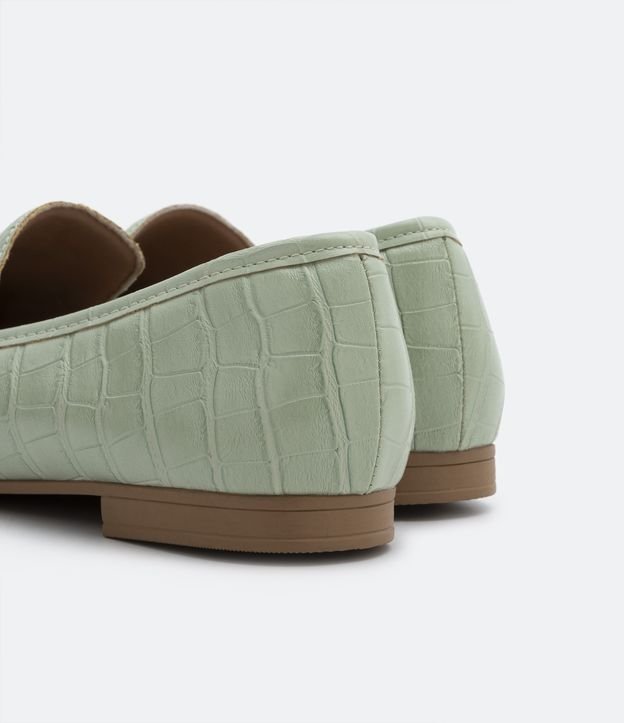 Sapato Loafer com Textura Croco e Bridão no Cabedal 3