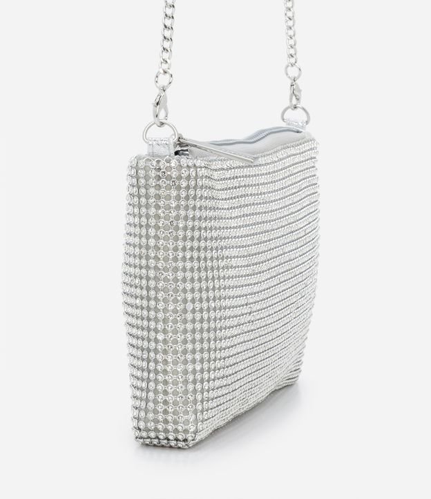Bolsa Transversal com Alça Corrente e Detalhes em Strass
