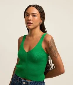 Blusa Cropped Canelada em Tricô com Costas Decotadas