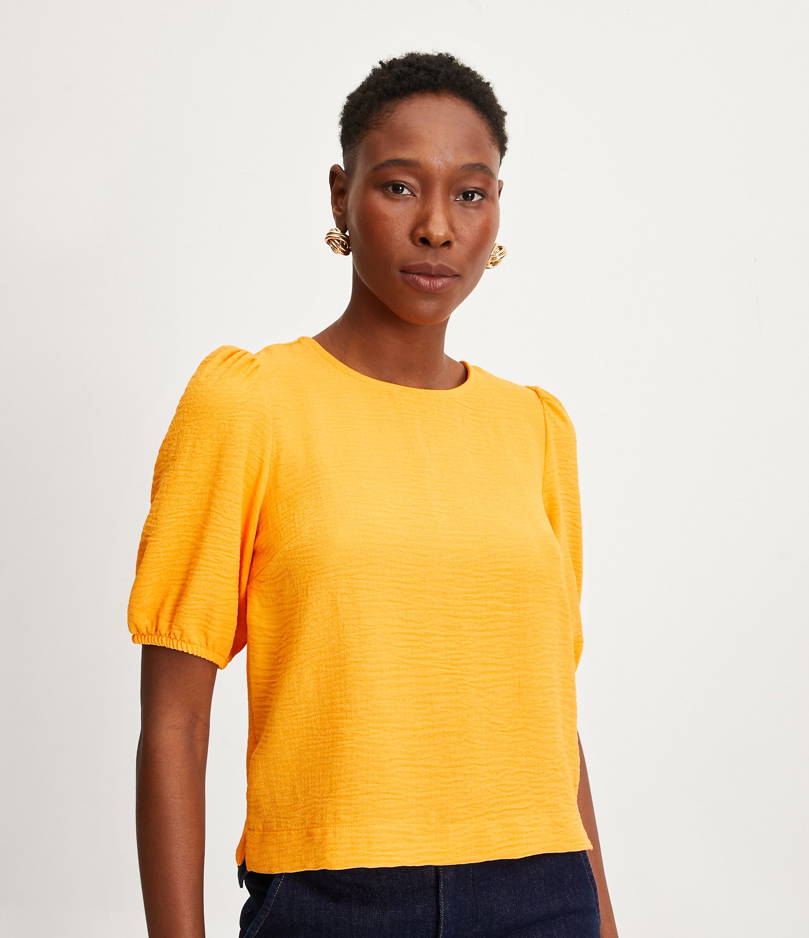 Blusa Texturizada com Manga Curta Bufante Laranja 1