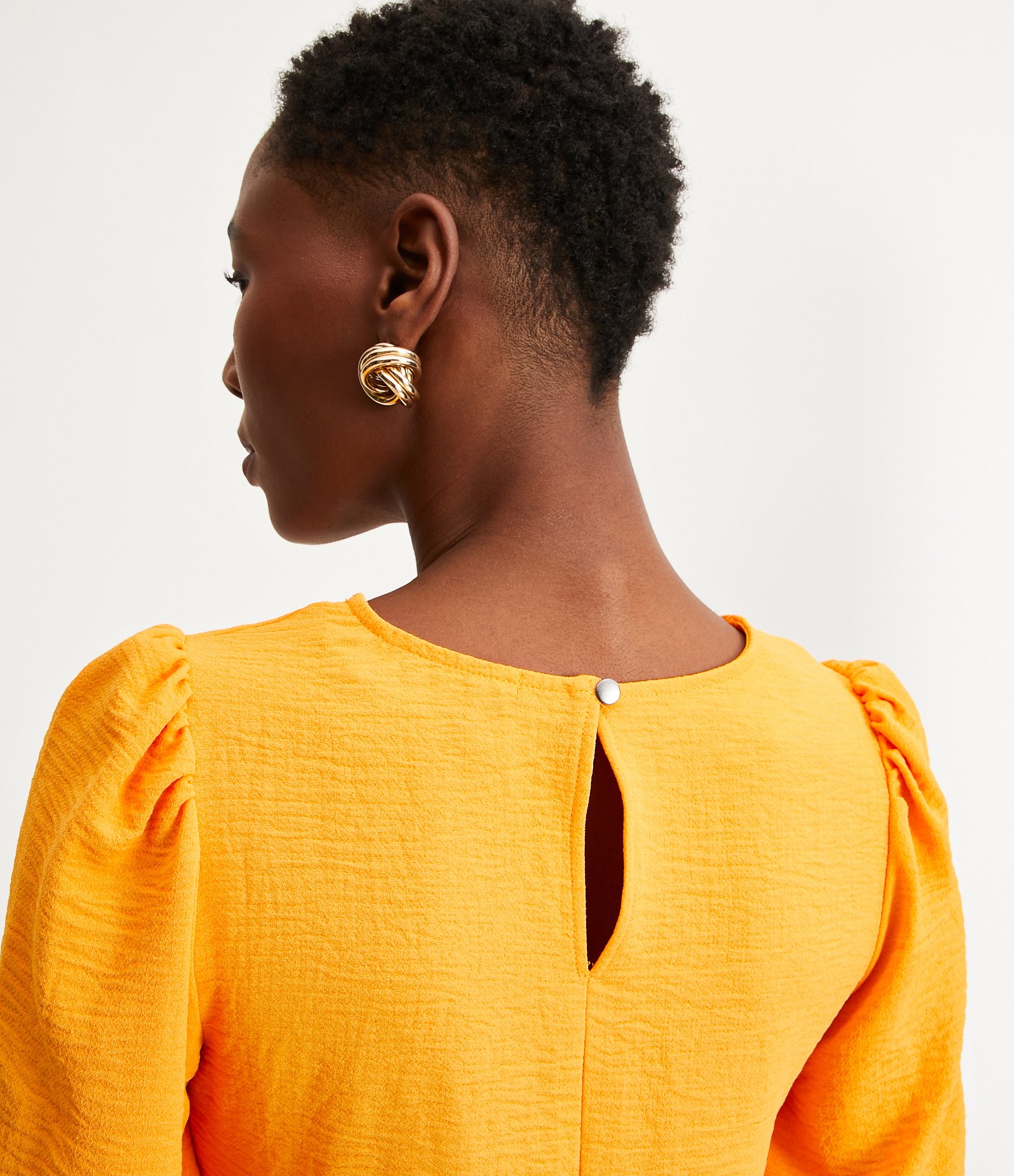 Blusa Texturizada com Manga Curta Bufante Laranja 5