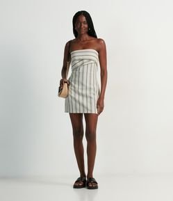 Vestido Curto com Decote Tomara que Caia e Listras em Fio Tinto