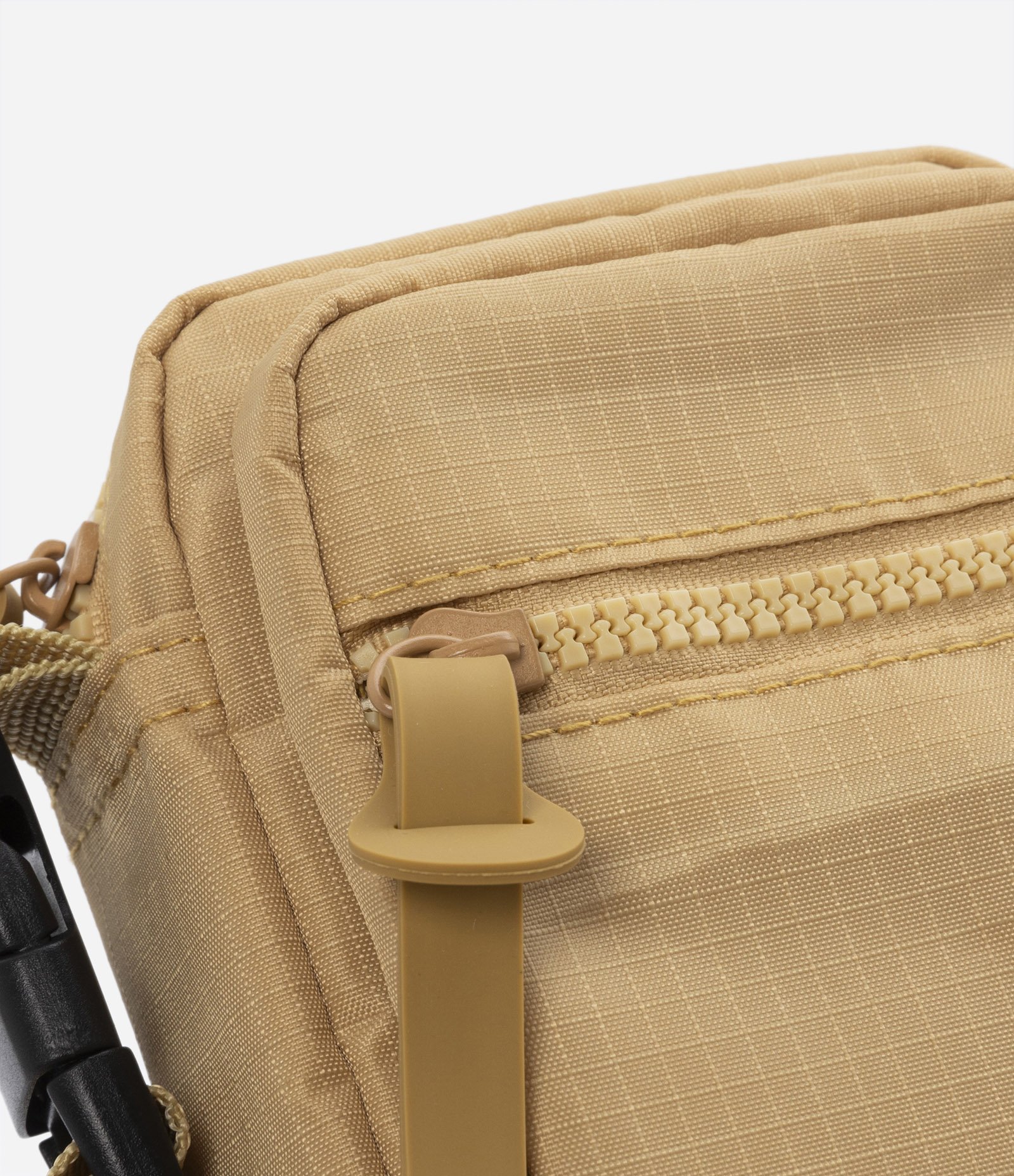 Bolsa Mini Bag com Bolso Frontal e Alça por Engate Marrom Claro 5