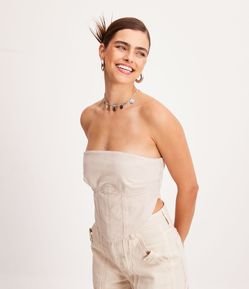 Blusa Tomara que Caia em Sarja com Recortes e Amarração nas Costas