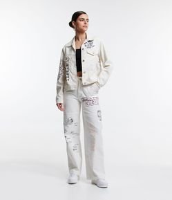 Calça Wide Leg em Sarja com Estampa Lettering