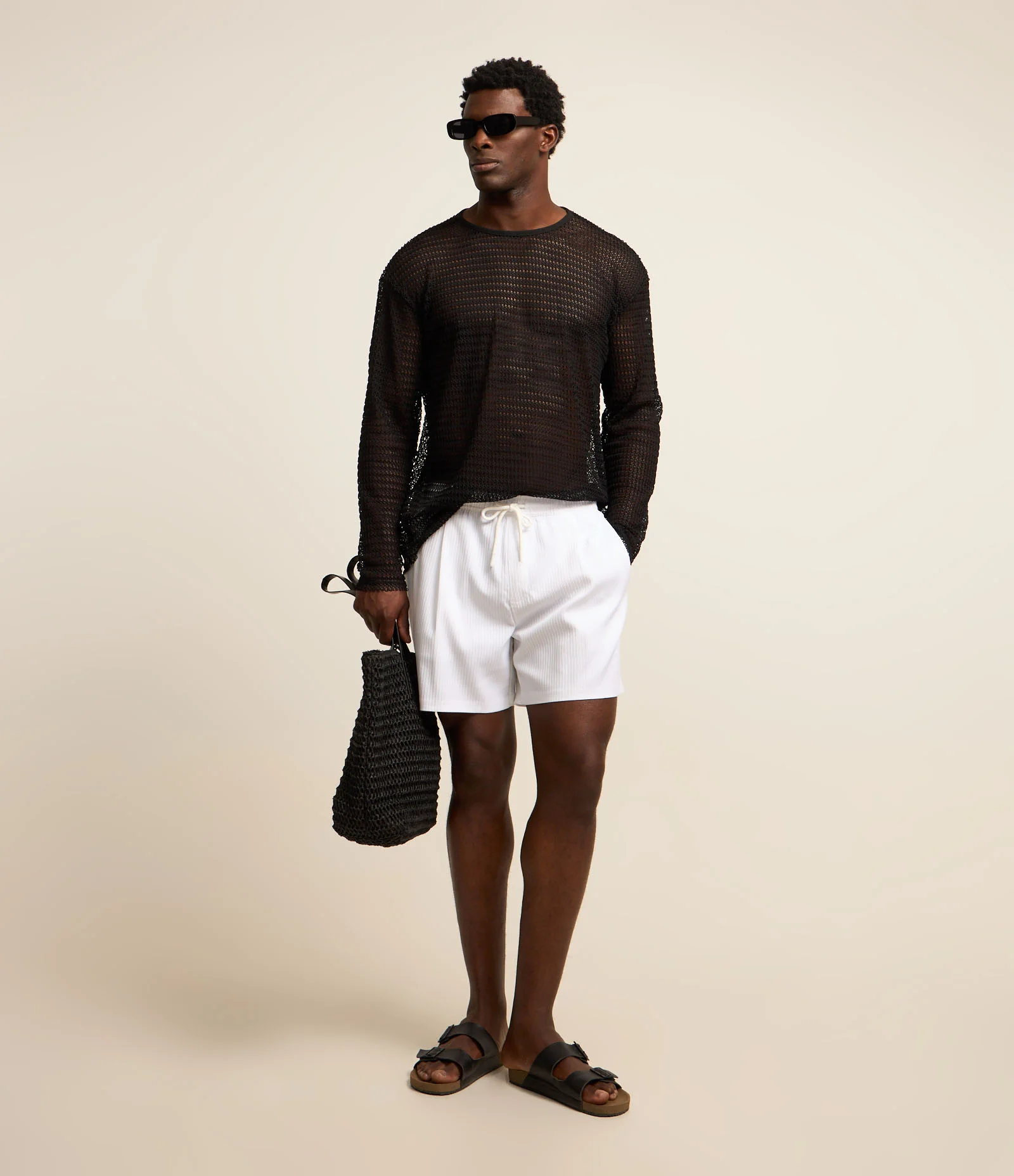 Bermuda com Cós Elástico e Textura Canelada Off White 1