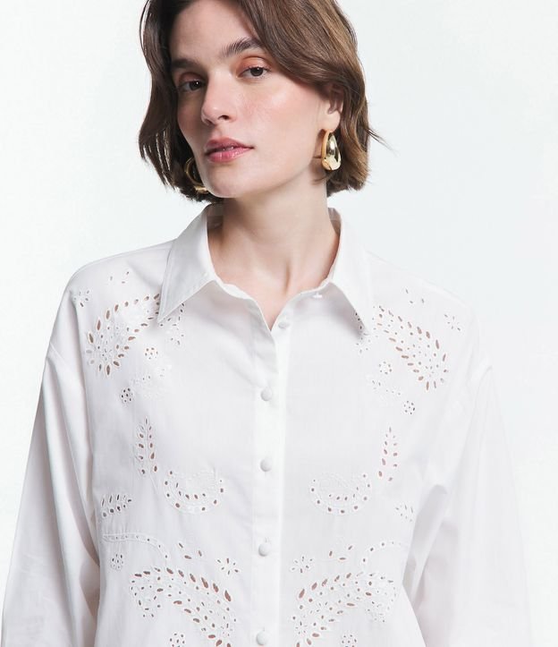 Camisa Manga Larga en Tricolina con Textura de Agujeritos Off White 4