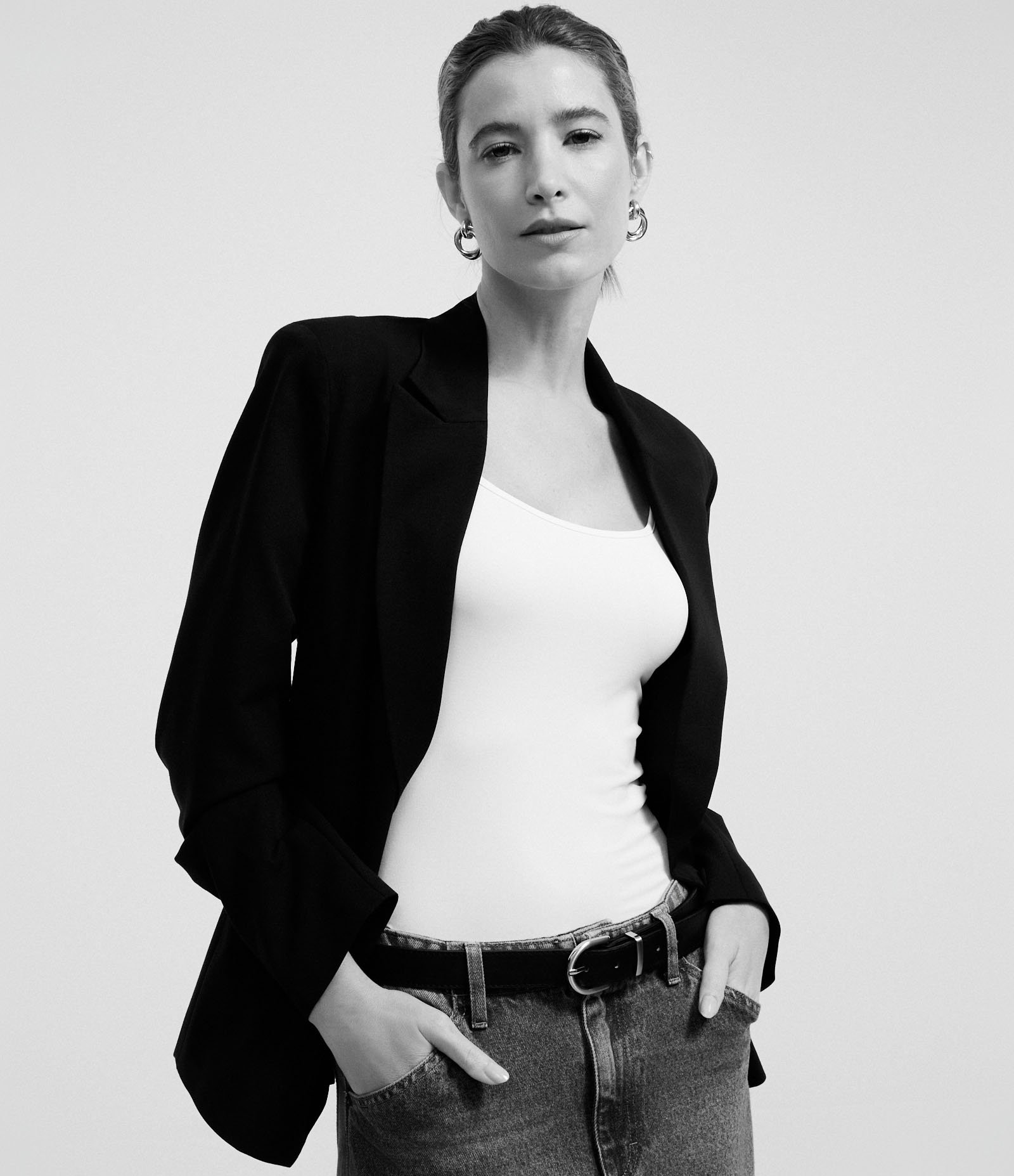 Blusa Básica em Poliamida com Alcinha Fina Branco 5
