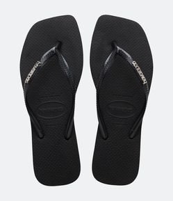Chinelo Havaianas Slim Square em Bico Quadrado e Tiras Brilhosas