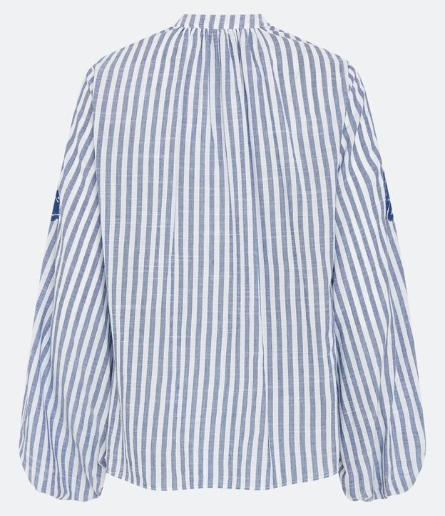 Blusa Bata em Viscose Listrado com Botões e Bordado Floral Branco/Azul 7