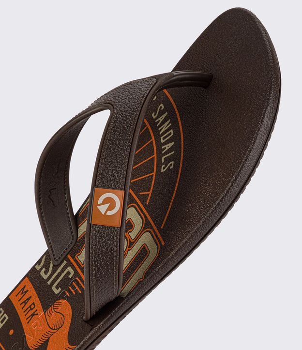 Chinelo de Tiras Dakar com Estampa Authentic Sandals Cartago Marrom 4