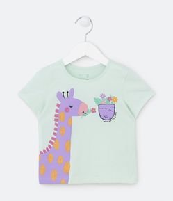 Camiseta Infantil com Estampa Interativa de Girafinha e Bolsinho - Tam 1 a 5 Anos