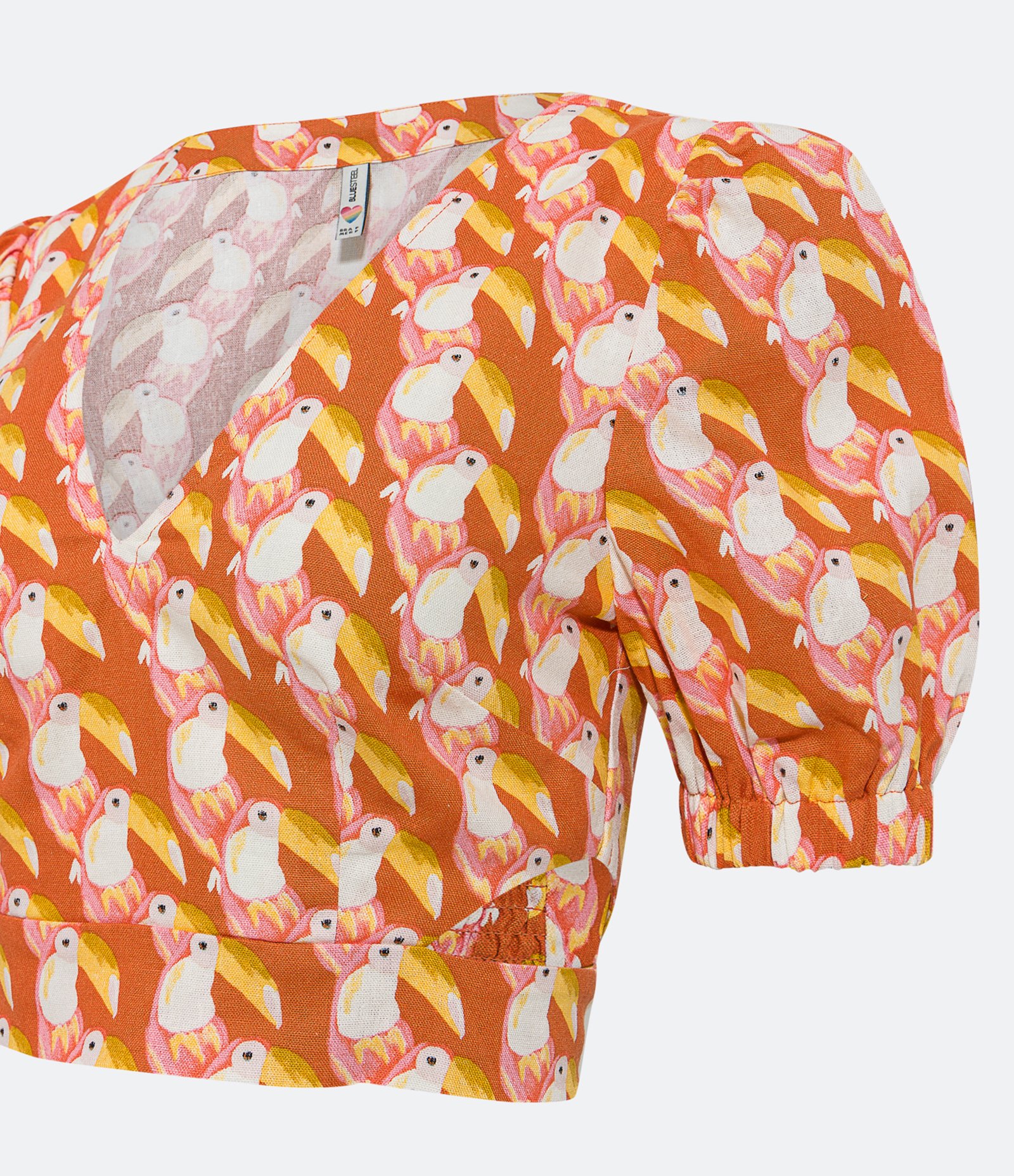 Blusa Cropped em Linho com Mangas Bufantes e Estampa de Tucaninhos Laranja 2