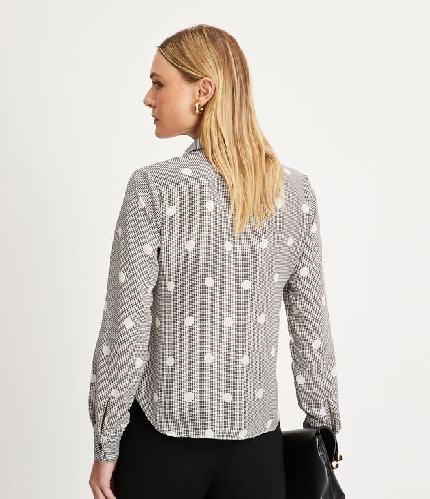 Camisa en Crepé de Lunares con Fondo Pied de Poule Negro 3