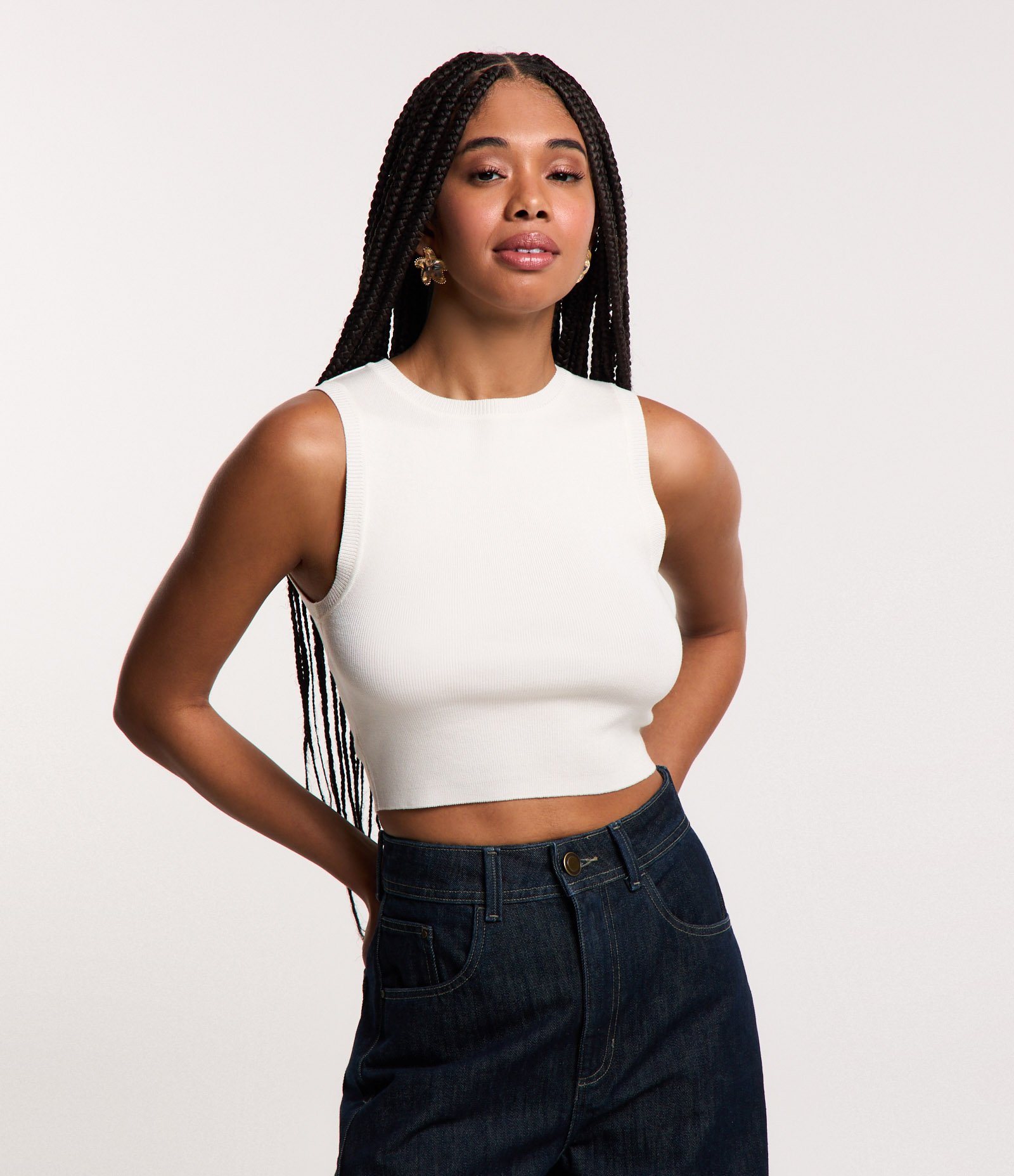 Blusa Regata Cropped em Viscose Canelada 1