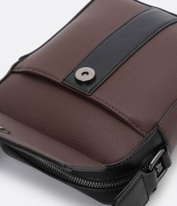 Bolsa Shoulder Bag em Pu com Detalhes Contrastantes