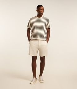 Bermuda Slim em Viscolinho Cordão e Bolsos