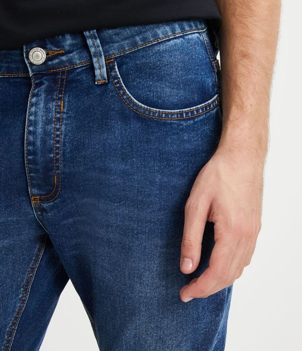Calça Skinny em Jeans com Bolsos Azul Escuro 4
