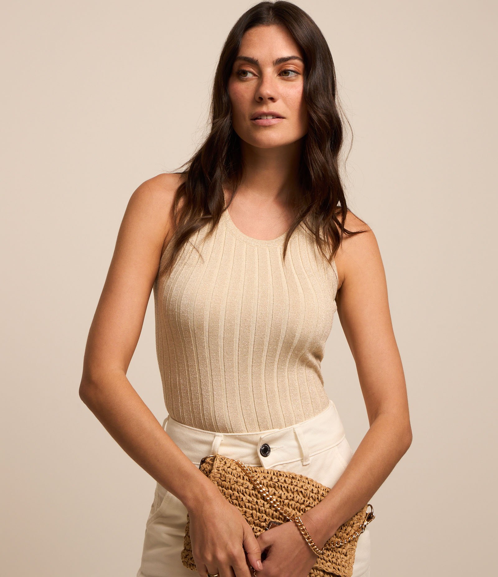 Blusa sem Manga em Viscose Canelada com Fio Metalizado Bege 1