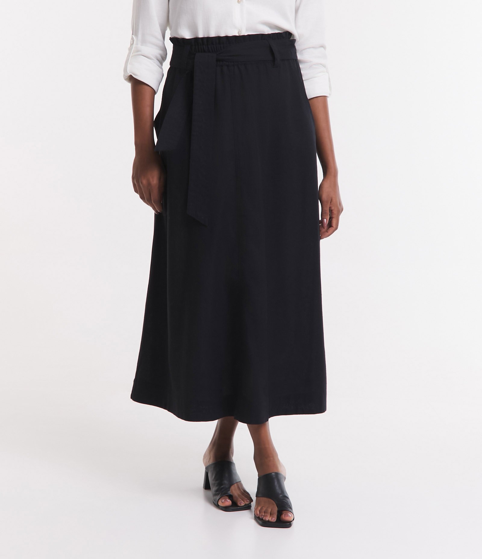 Saia Midi Clochard em Viscolinho com Cinto Faixa 2